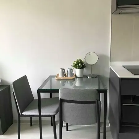 Cbd Asoke/Nana/Ploenchit +2 Mins To Terminal 21 Apartment